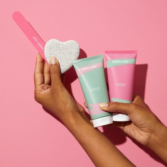 Mary Kay Pedicure Set - Rosemary Mint - Picture 2 of 5